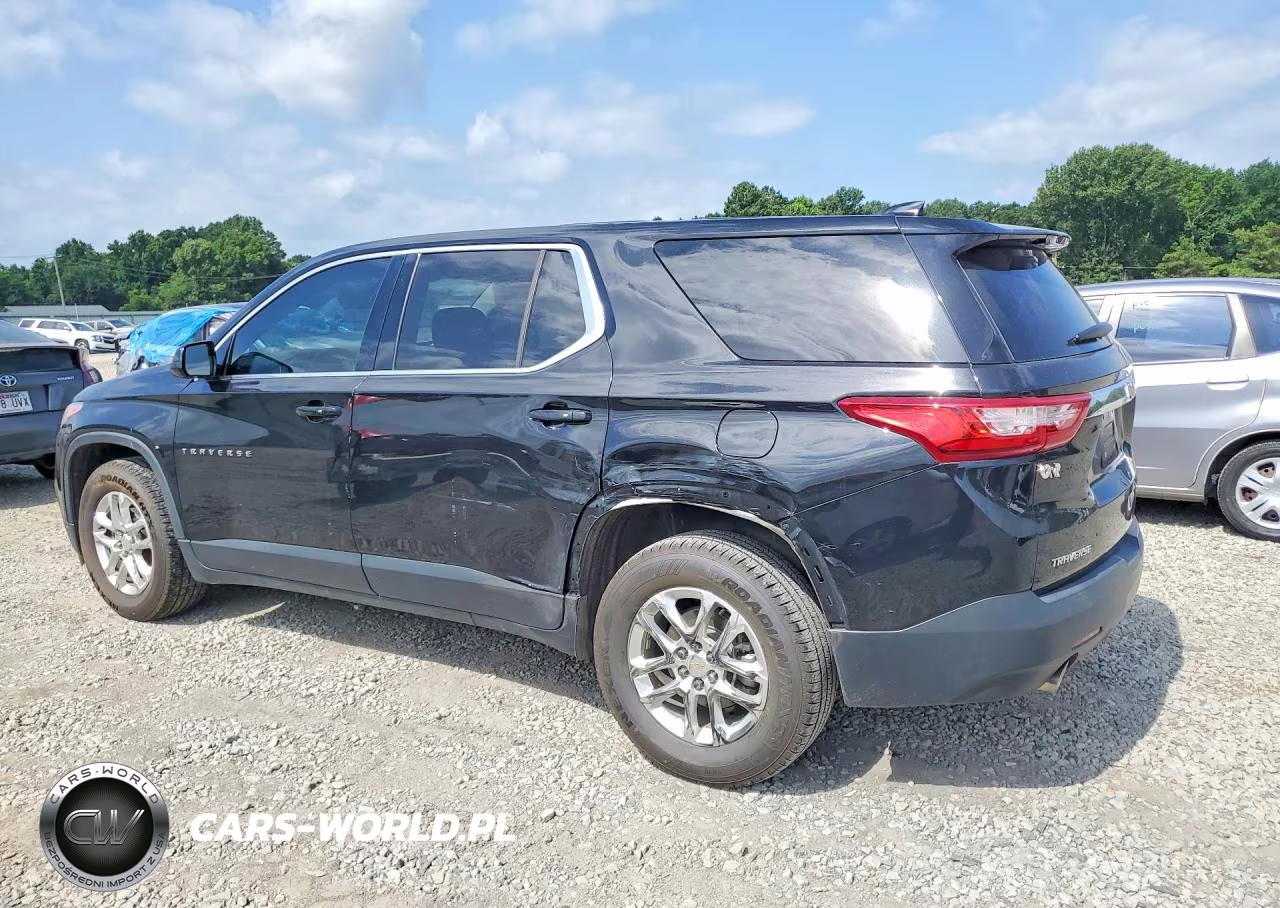 2018 Chevrolet Traverse Ls VIN:1GNERFKW0JJ217972 - 2