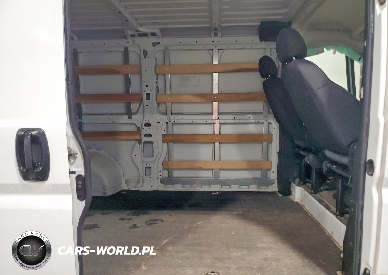 2025 Ram Promaster 2500 2500 Standard VIN:3C6LRVVG9SE517384 - 11