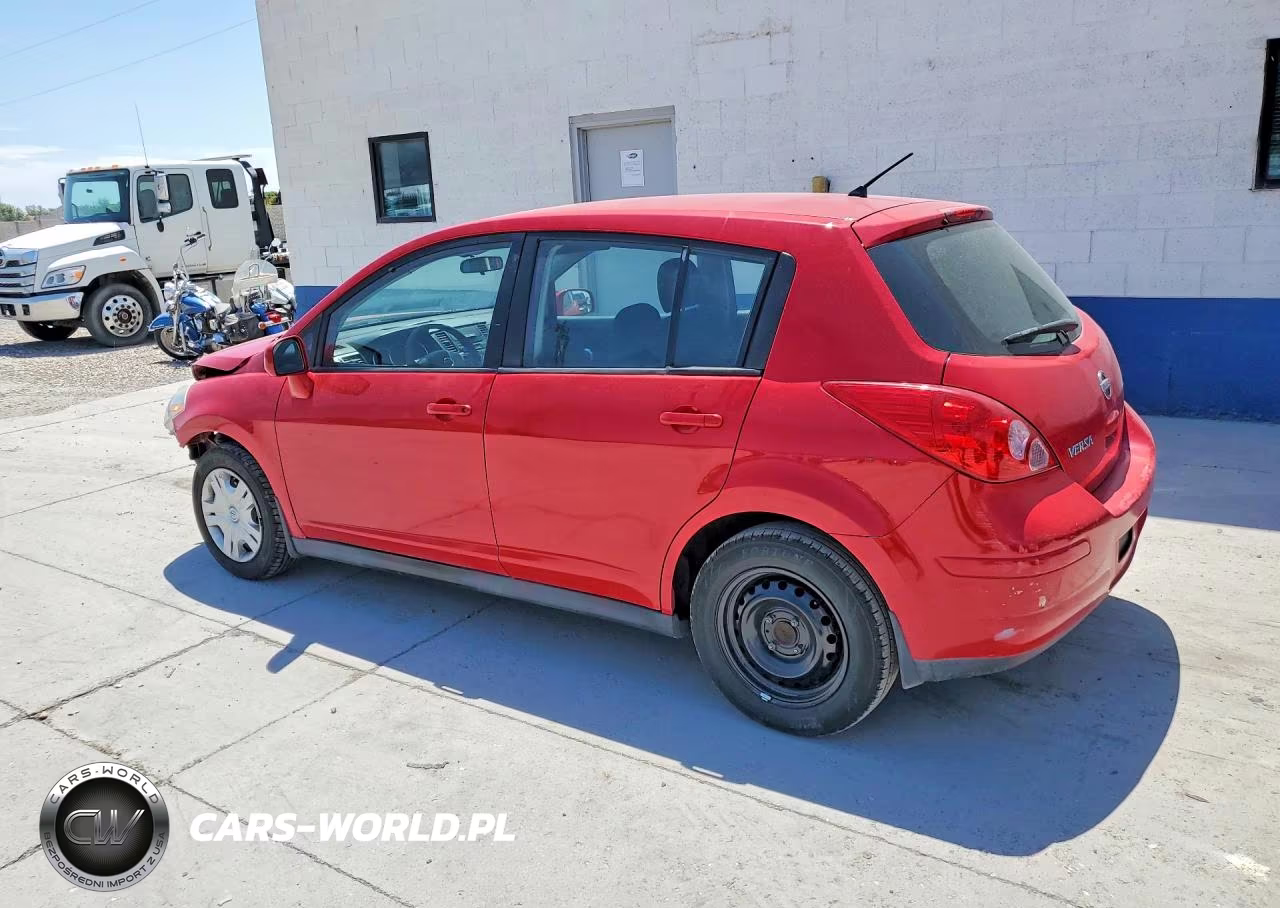 2011 Nissan Versa VIN:3N1BC1CP8BL447215 - 2