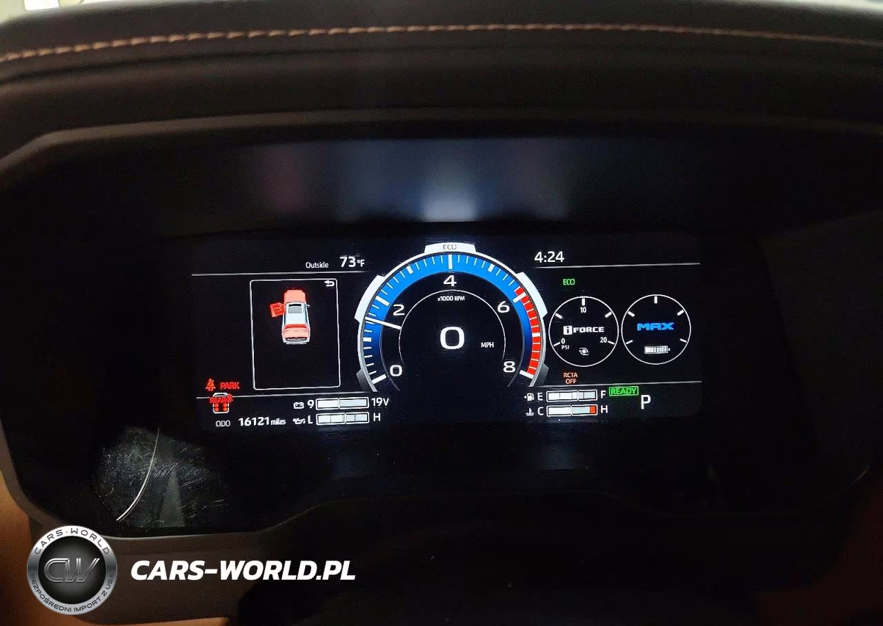 2025 Toyota Sequoia 1794 Edition VIN:7SVAAABA5SX061082 - 9