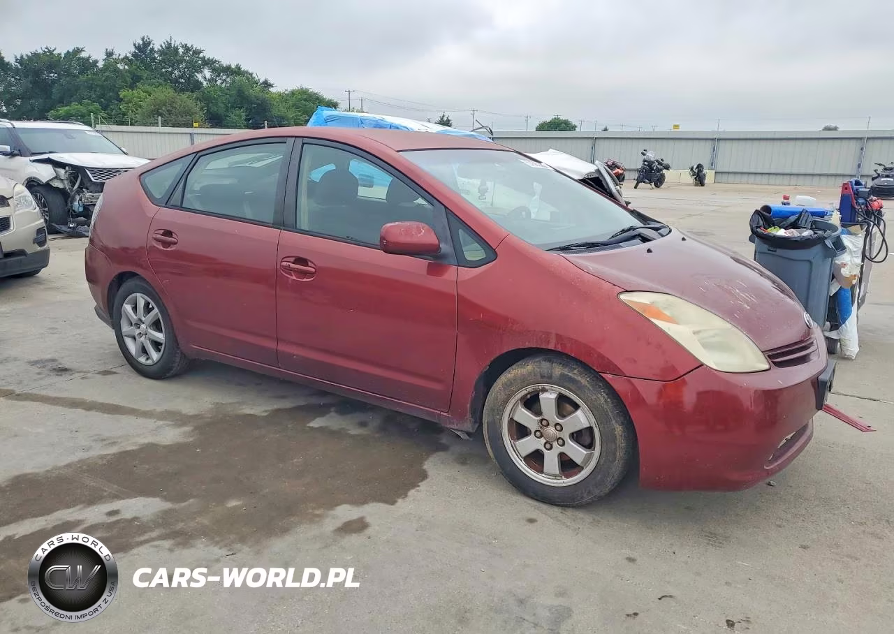 2005 Toyota Prius Base VIN:JTDKB20U153045861 - 4