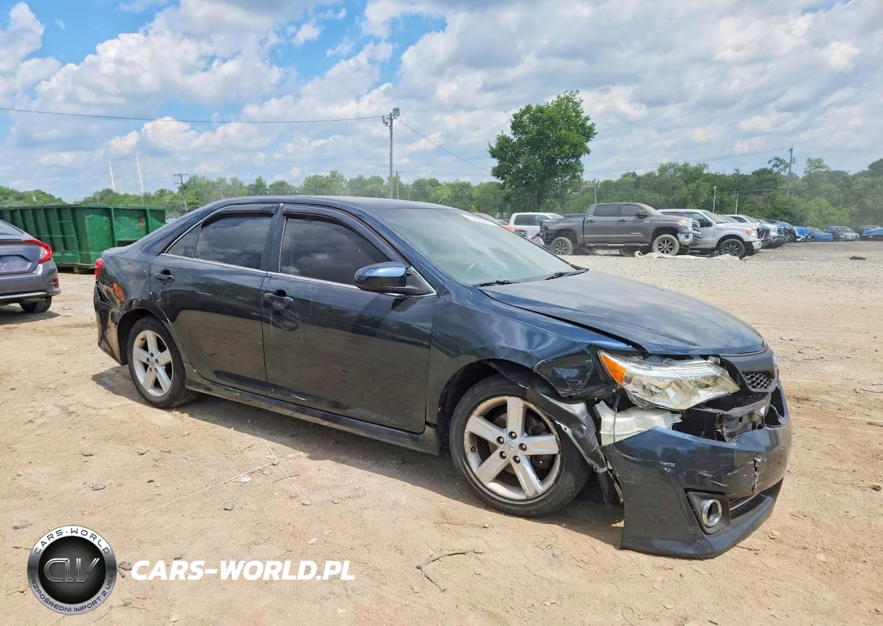 2013 Toyota Camry Se VIN:4T1BF1FK7DU279592 - 4