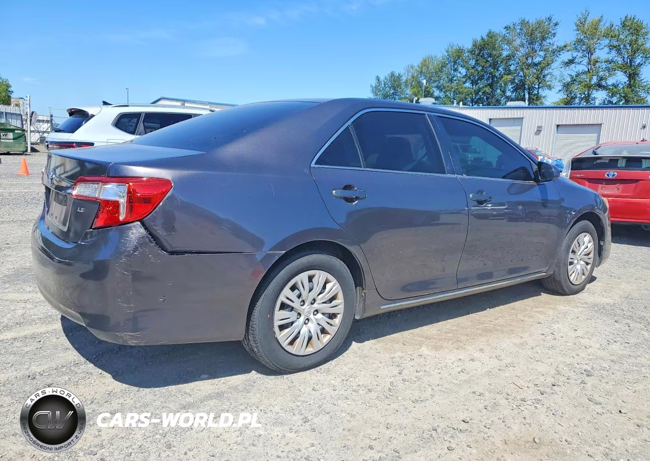 2014 Toyota Camry Le VIN:4T4BF1FK2ER364900 - 3