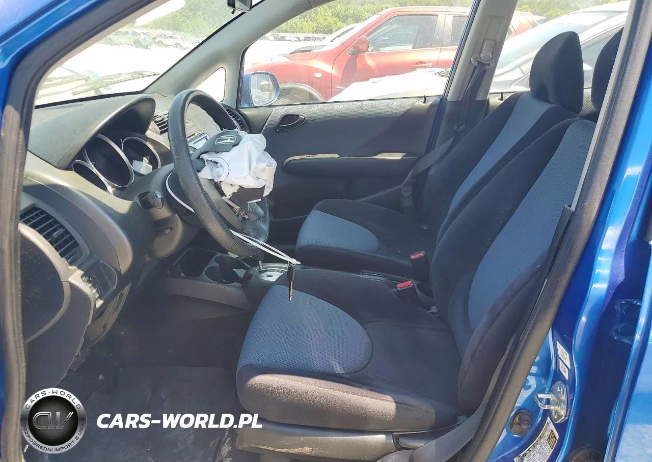 2008 Honda Fit VIN:JHMGD38458S030380 - 7