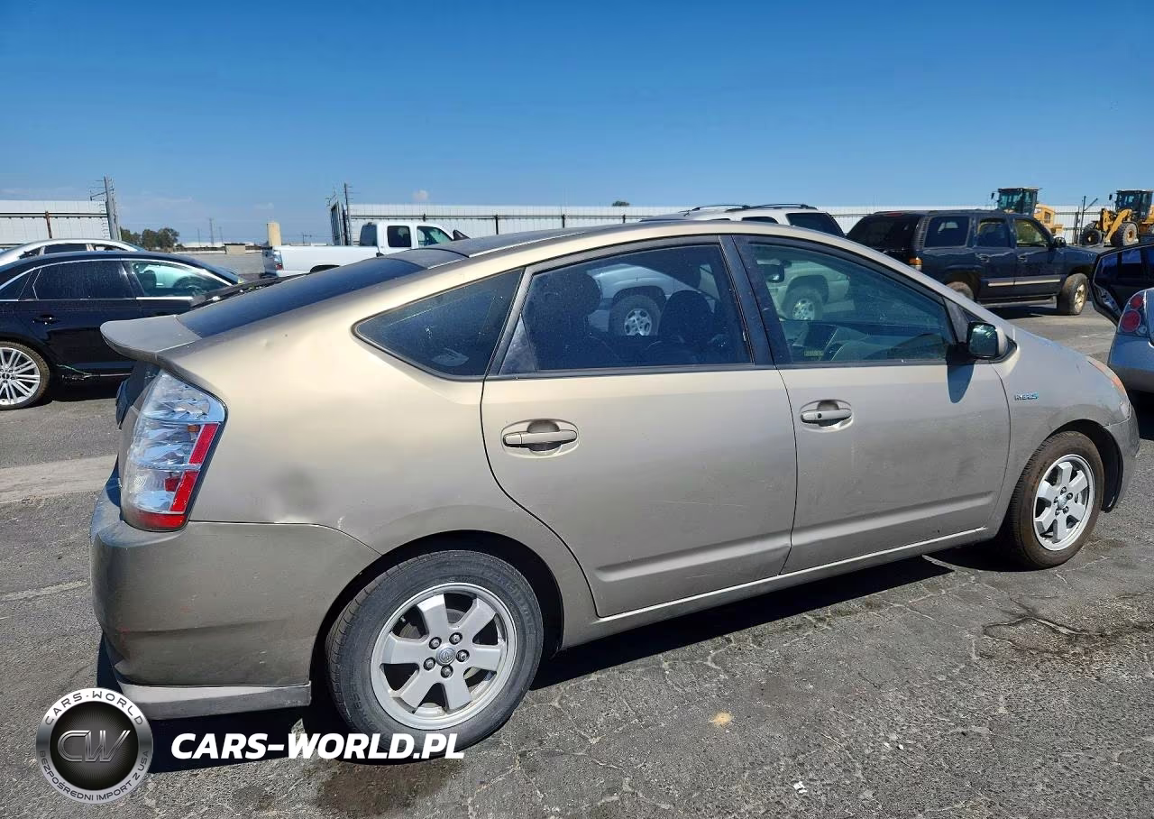 2008 Toyota Prius Touring VIN:JTDKB20U687777254 - 3