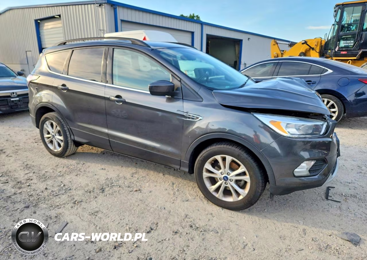 2018 Ford Escape Se VIN:1FMCU0GD6JUB05626 - 4