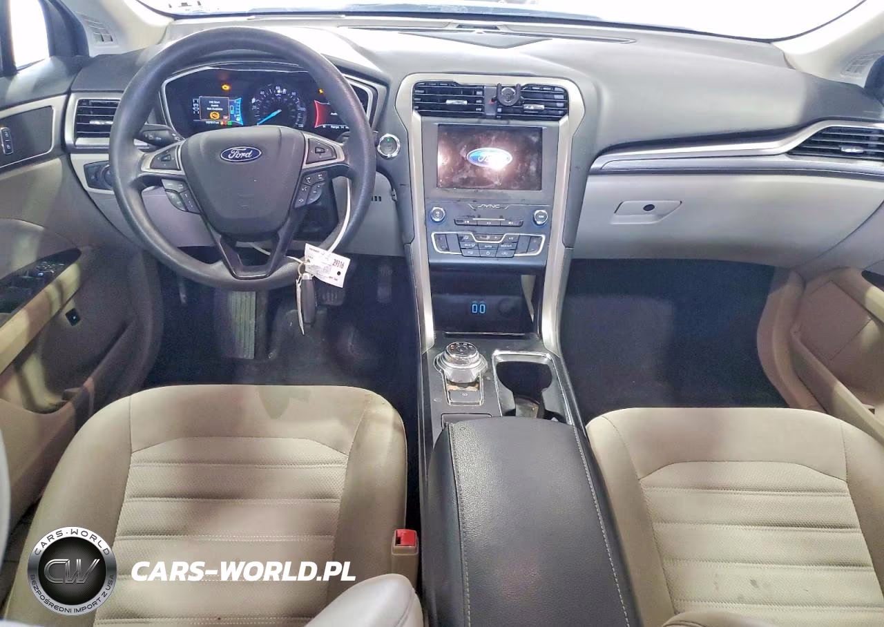 2019 Ford Fusion Se VIN:3FA6P0LUXKR100782 - 8