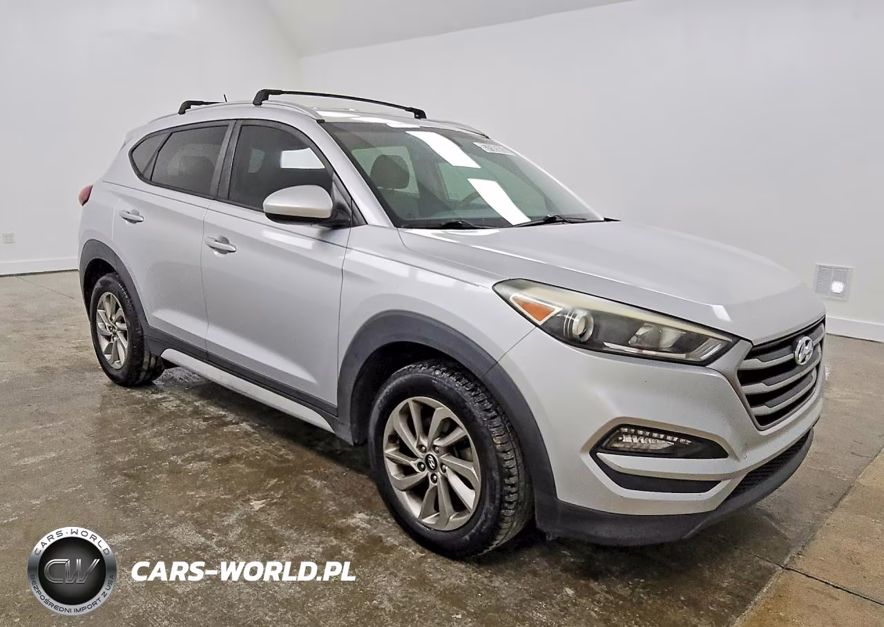 2017 Hyundai Tucson Se VIN:KM8J33A43HU398545 - 4