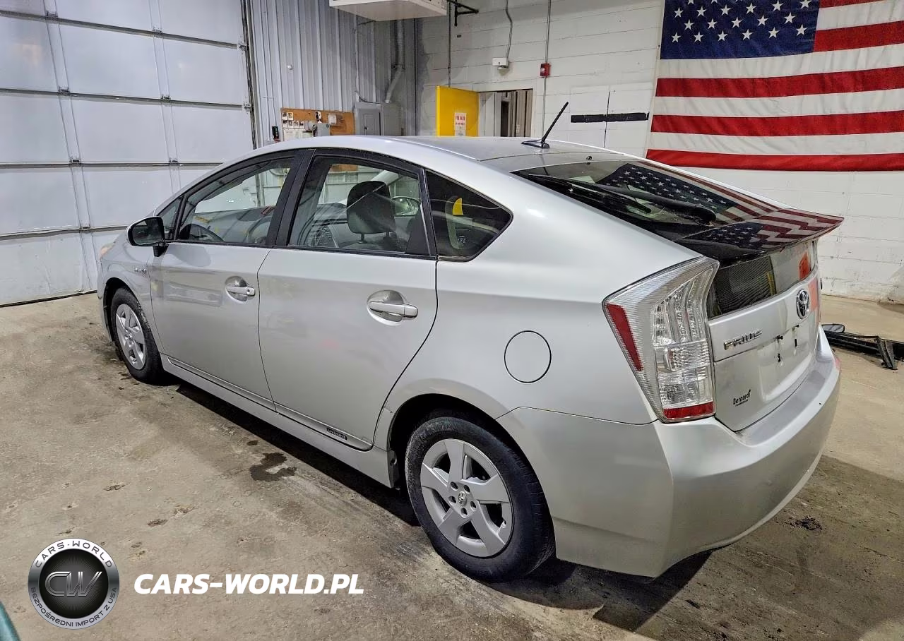 2011 Toyota Prius Three VIN:JTDKN3DU1B1450147 - 2