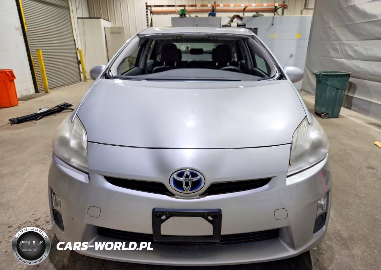 2011 Toyota Prius Three VIN:JTDKN3DU1B1450147 - 5