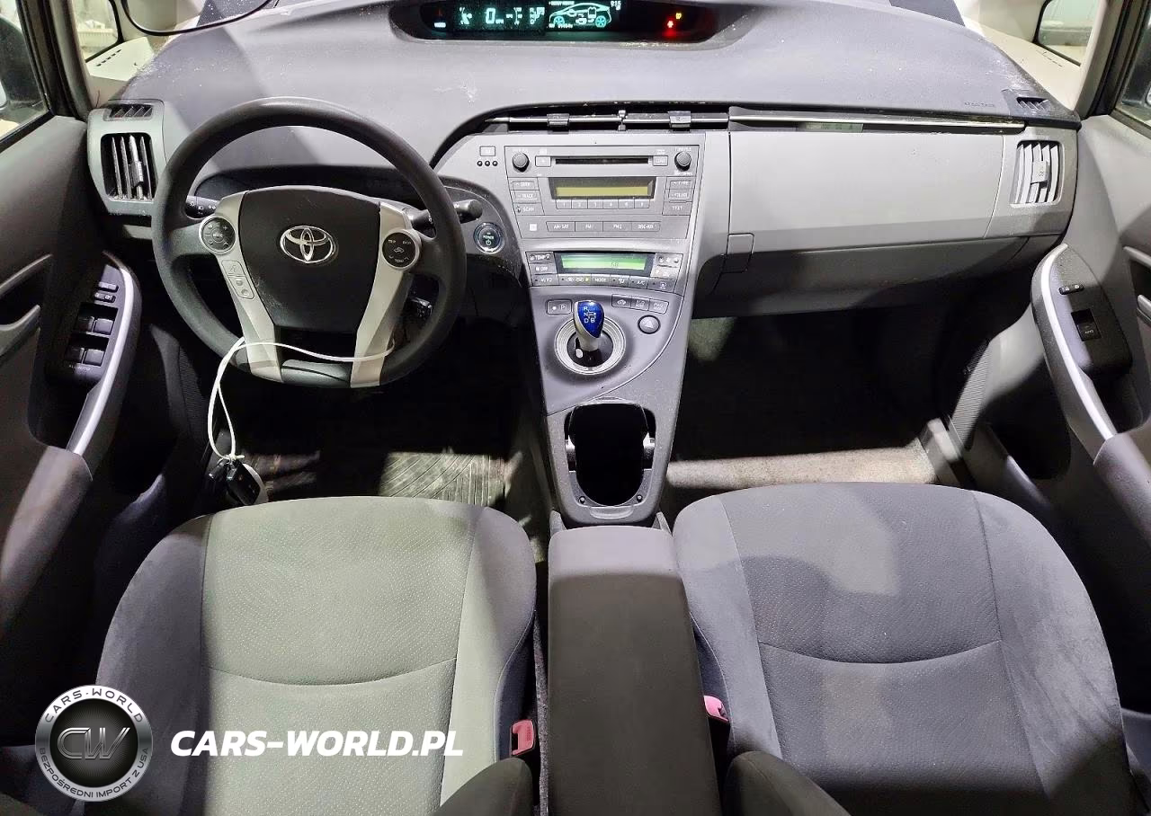 2011 Toyota Prius Three VIN:JTDKN3DU1B1450147 - 8