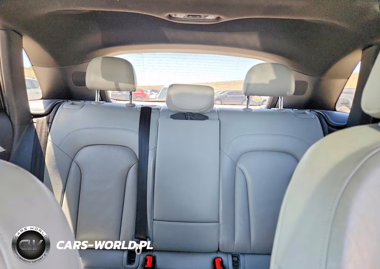 2017 Audi Q3 Premium VIN:WA1BCCFS7HR004364 - 10