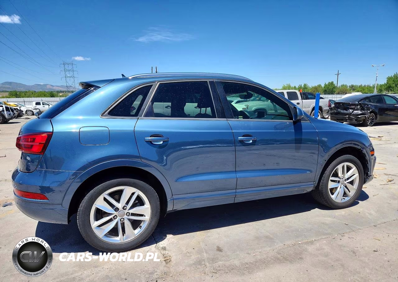 2017 Audi Q3 Premium VIN:WA1BCCFS7HR004364 - 3