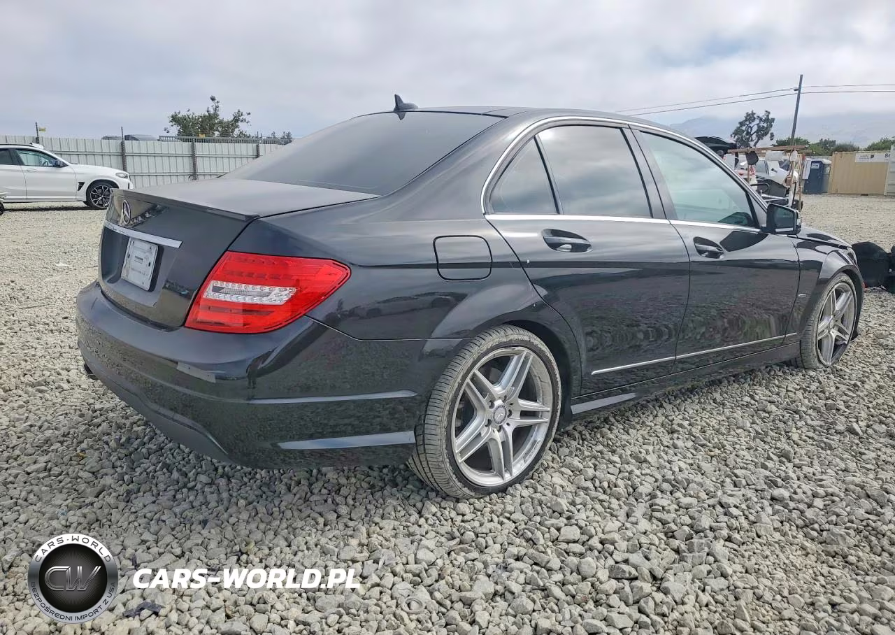 2012 Mercedes-Benz C 250 VIN:WDDGF4HB0CA644287 - 3