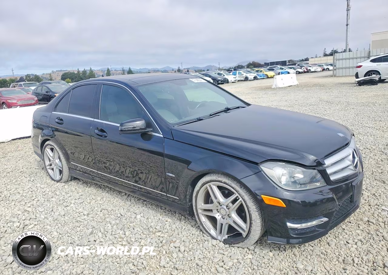 2012 Mercedes-Benz C 250 VIN:WDDGF4HB0CA644287 - 4