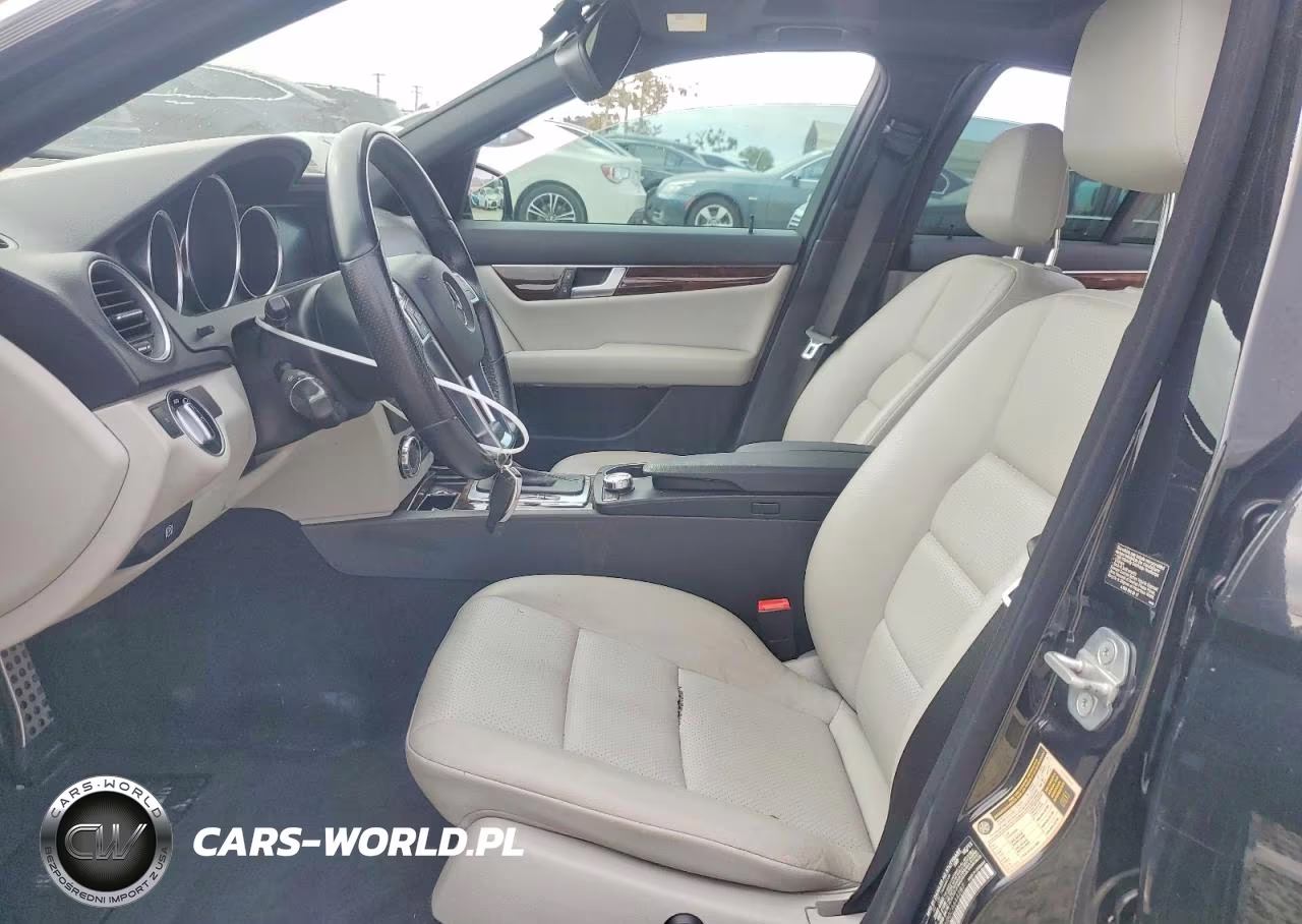 2012 Mercedes-Benz C 250 VIN:WDDGF4HB0CA644287 - 7