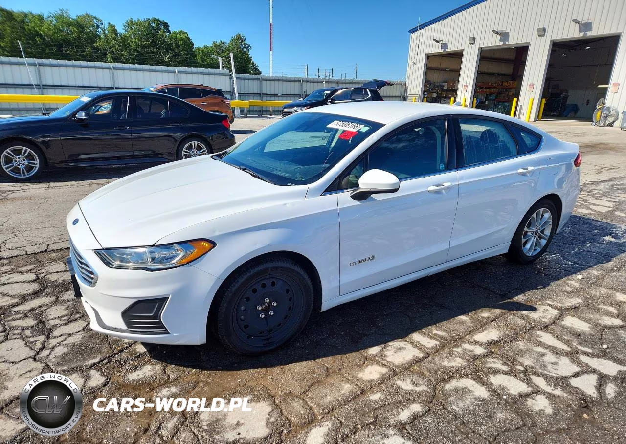 2019 Ford Fusion Se – zdjęcie 1 z 12