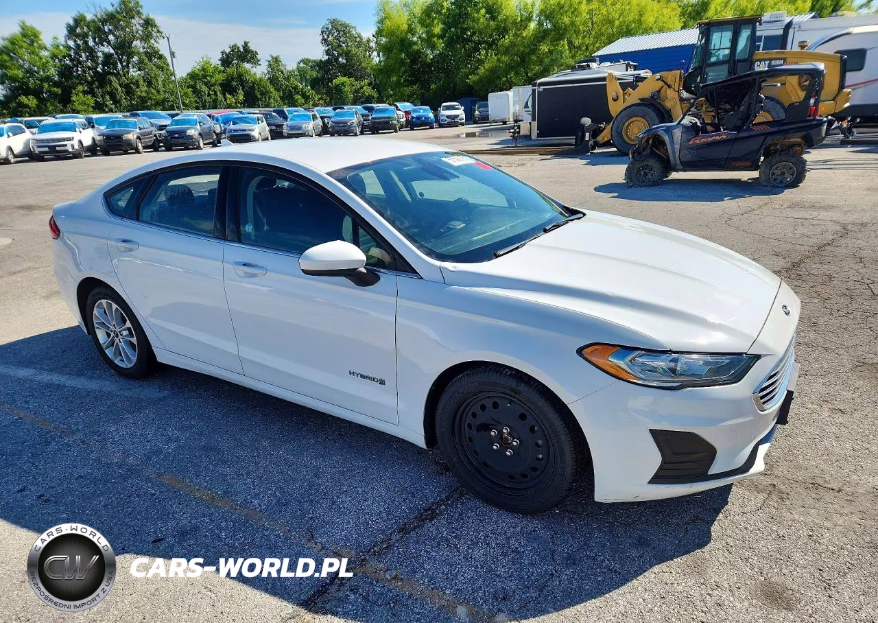 2019 Ford Fusion Se VIN:3FA6P0LU9KR143574 - 4