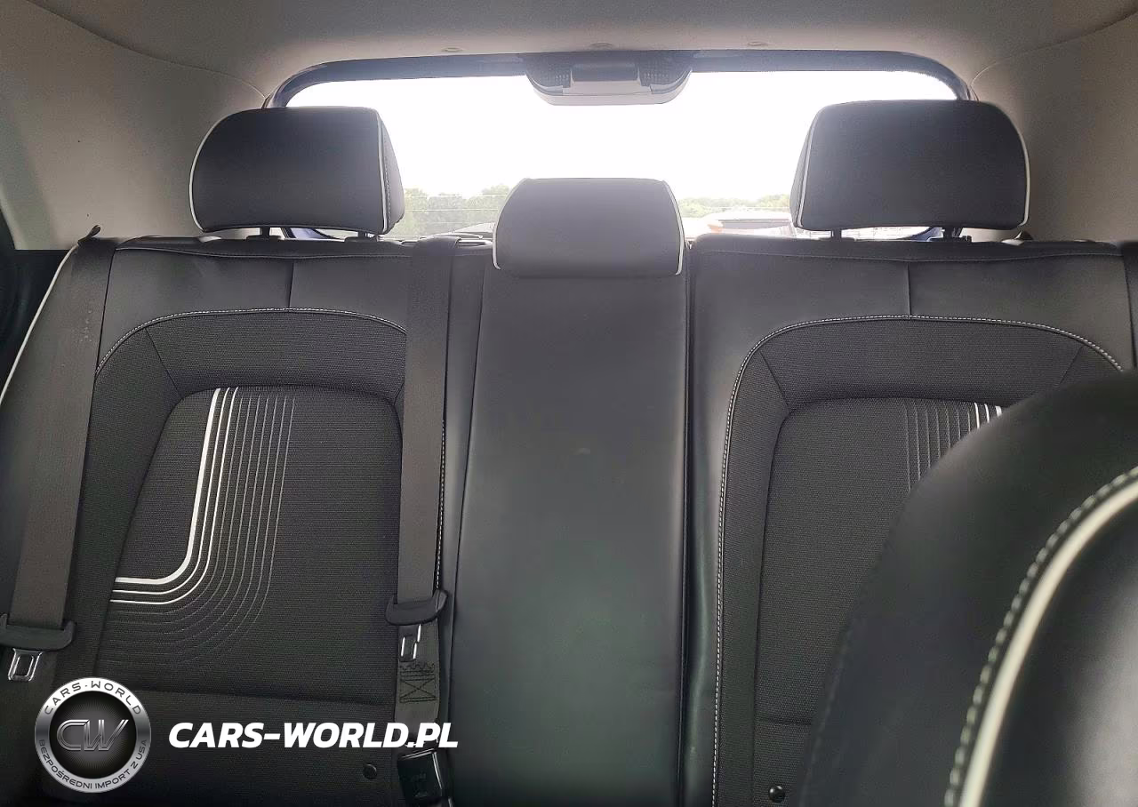 2022 Hyundai Venue Limited VIN:KMHRC8A33NU186280 - 10