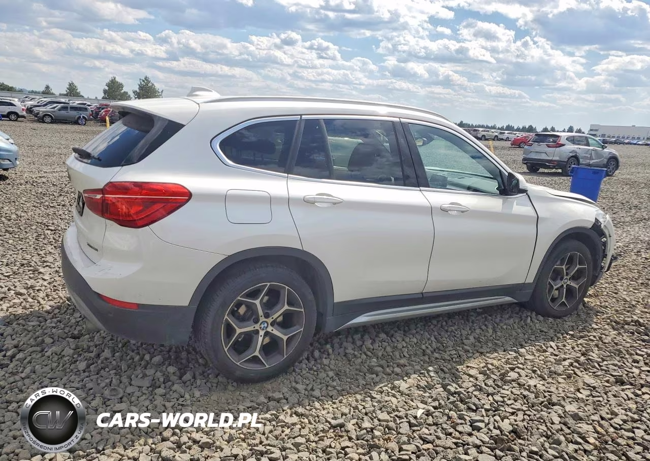 2018 BMW X1 xDrive28I VIN:WBXHT3C3XJ3H31297 - 3