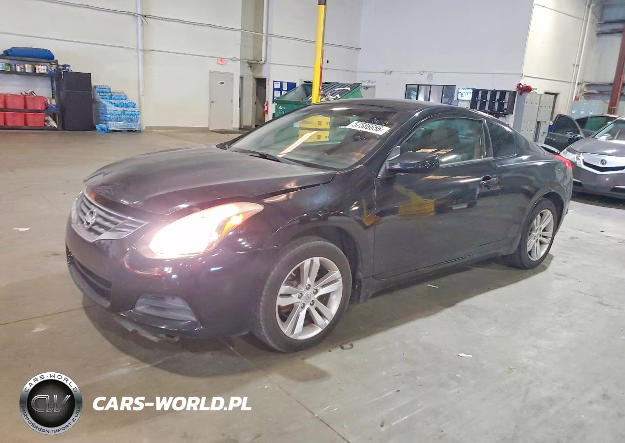 2013 Nissan Altima S – zdjęcie 1 z 12