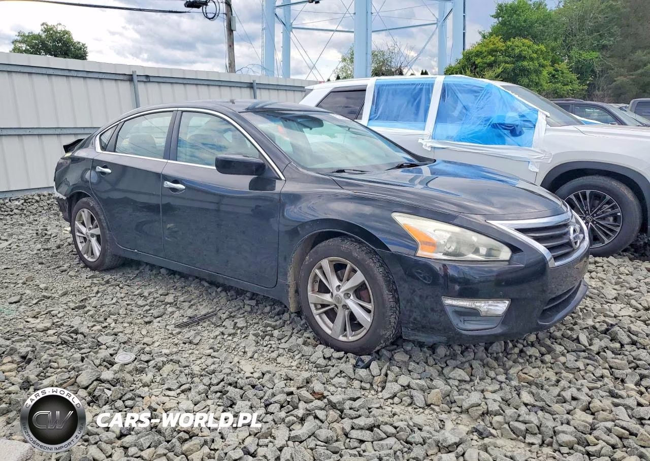 2013 Nissan Altima 2.5 VIN:1N4AL3AP6DC138242 - 4