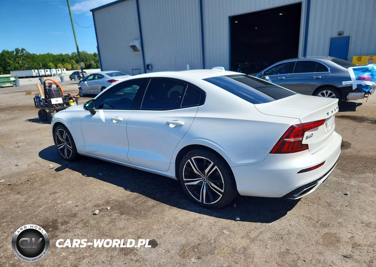 2021 Volvo S60 T5 R-Design VIN:7JR102FM8MG094573 - 2
