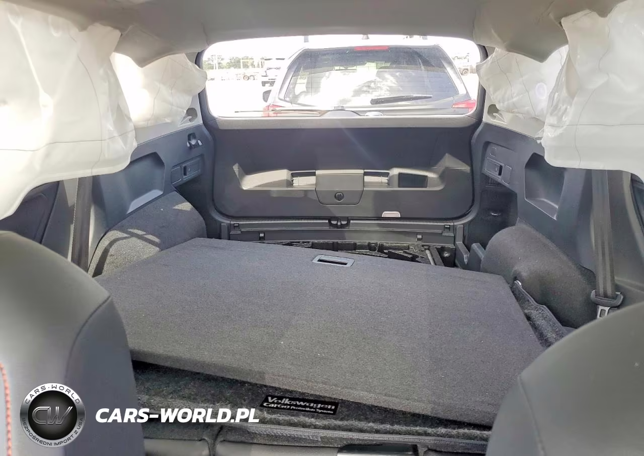 2024 Volkswagen Tiguan Wolfsburg VIN:3VVAB7AXXRM216307 - 10