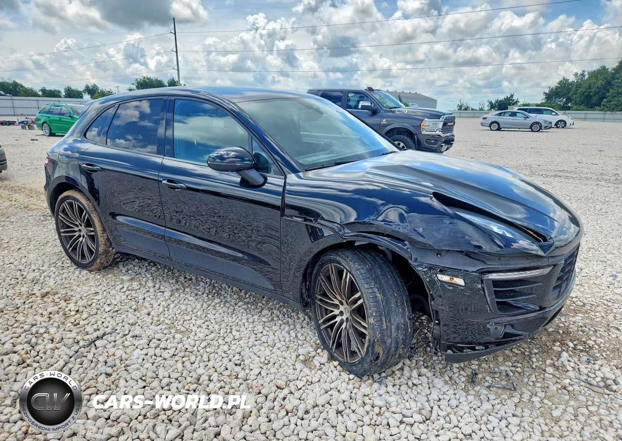 2018 Porsche Macan VIN:WP1AA2A57JLB05317 - 4