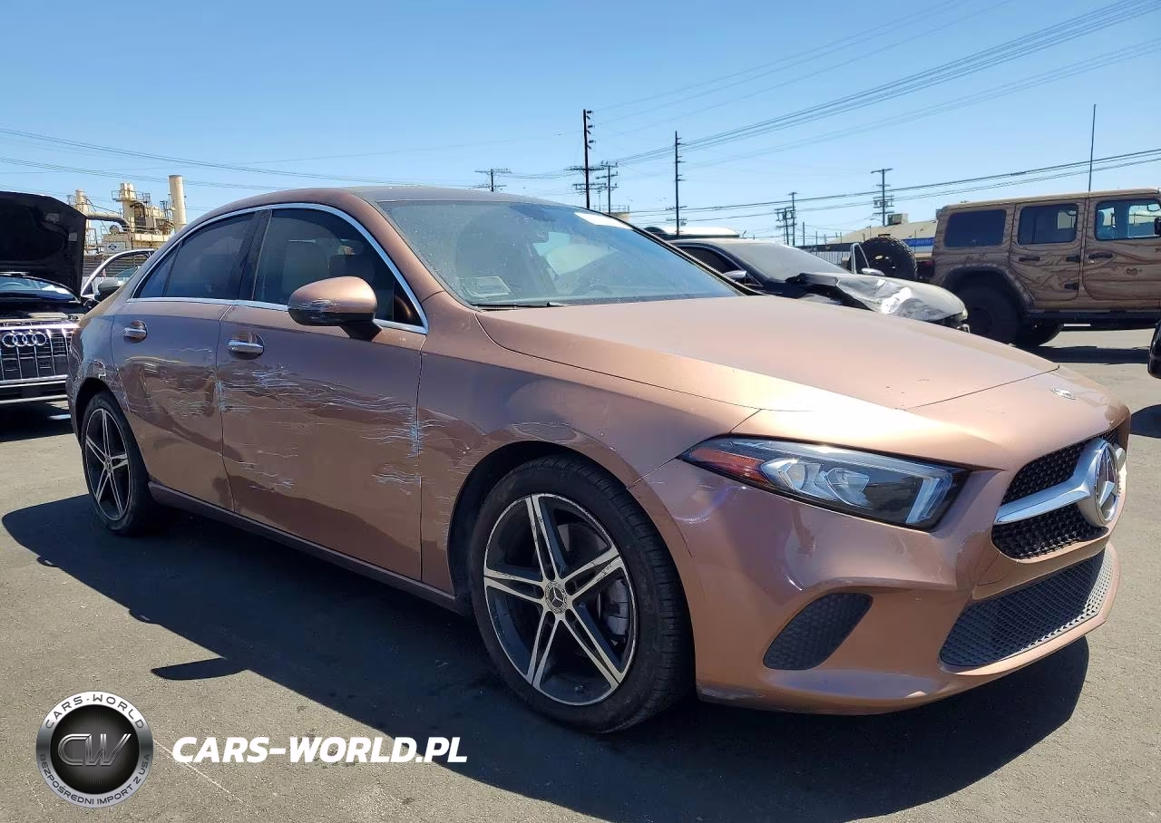 2022 Mercedes-Benz A 220 VIN:W1K3G4EBXNJ371118 - 4