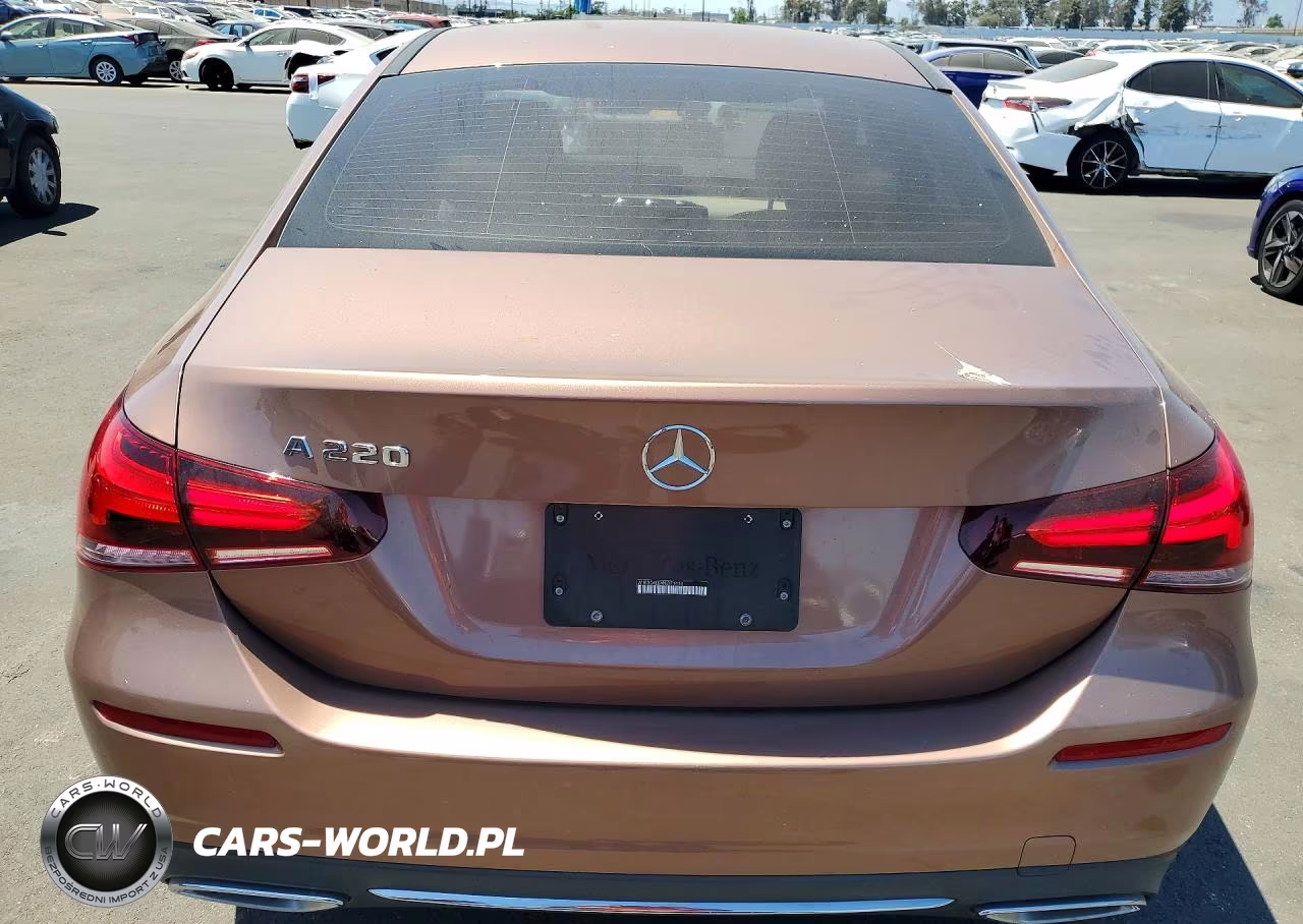 2022 Mercedes-Benz A 220 VIN:W1K3G4EBXNJ371118 - 6