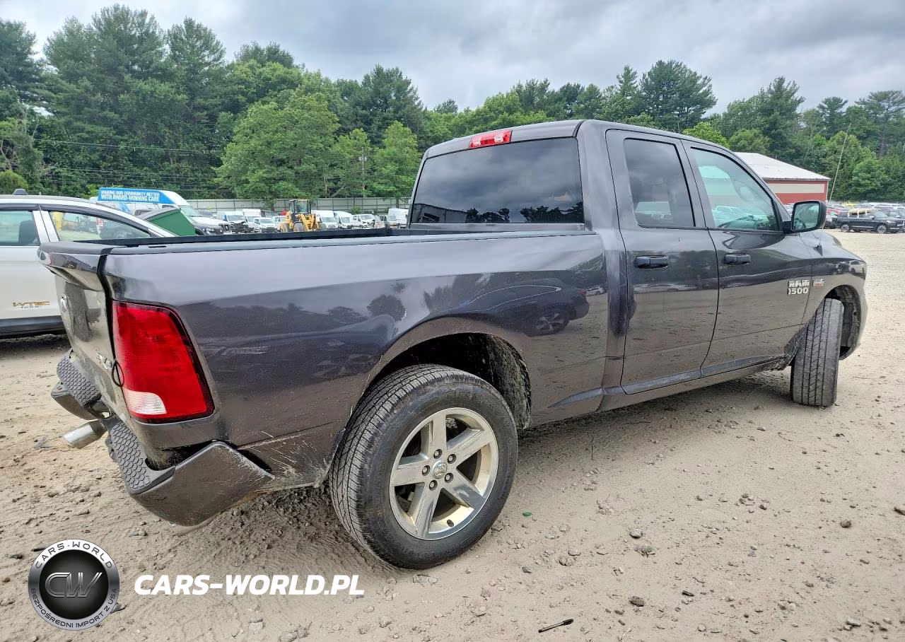 2018 Ram 1500 St VIN:1C6RR7FT3JS189117 - 3