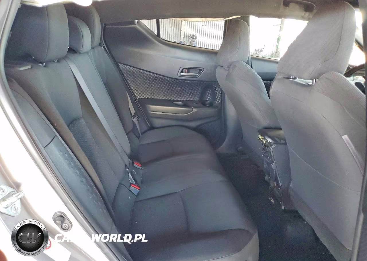 2018 Toyota C-Hr Xle Premium VIN:NMTKHMBX8JR047258 - 10