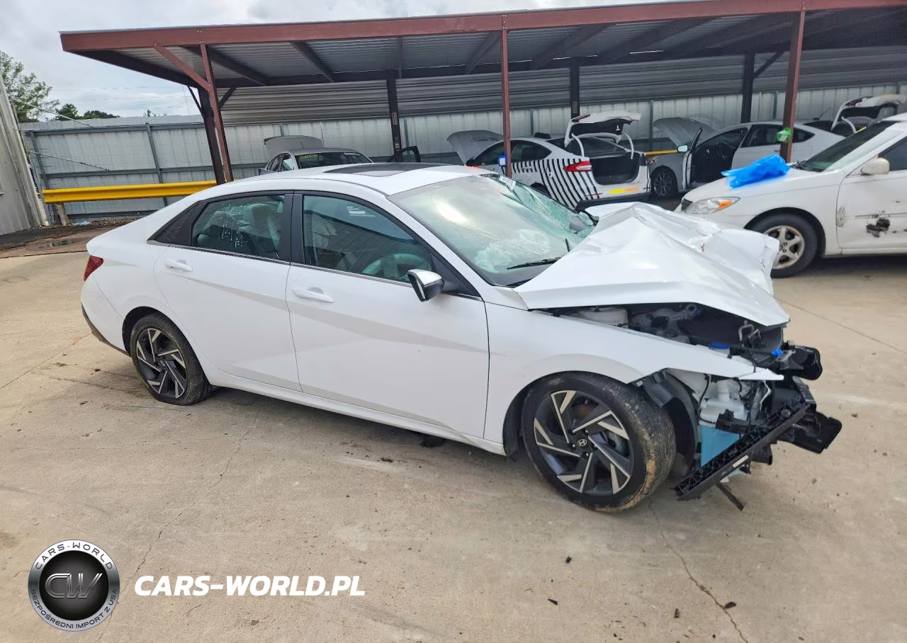 2025 Hyundai Elantra Limited VIN:KMHLP4DG4SU892204 - 4