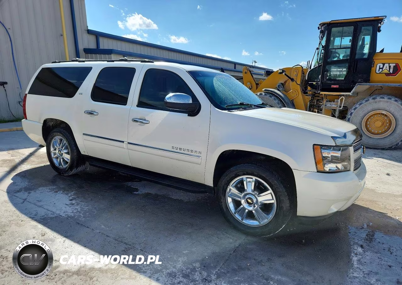 2010 Chevrolet Suburban K1500 Ltz VIN:1GNUKKE3XAR159915 - 4