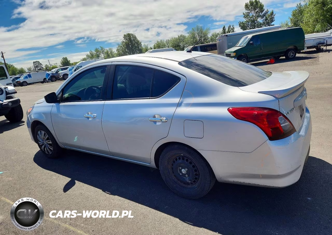 2018 Nissan Versa Sv VIN:3N1CN7APXJL845710 - 2