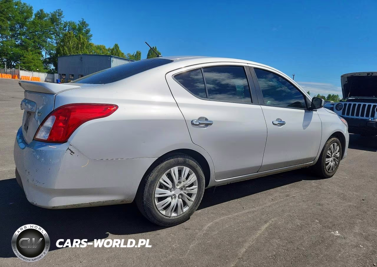 2018 Nissan Versa Sv VIN:3N1CN7APXJL845710 - 3