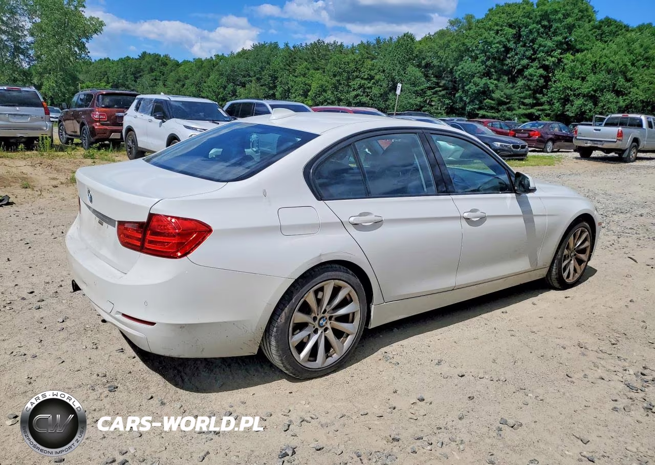 2015 BMW 320 I xDrive VIN:WBA3C3G51FNT53203 - 3