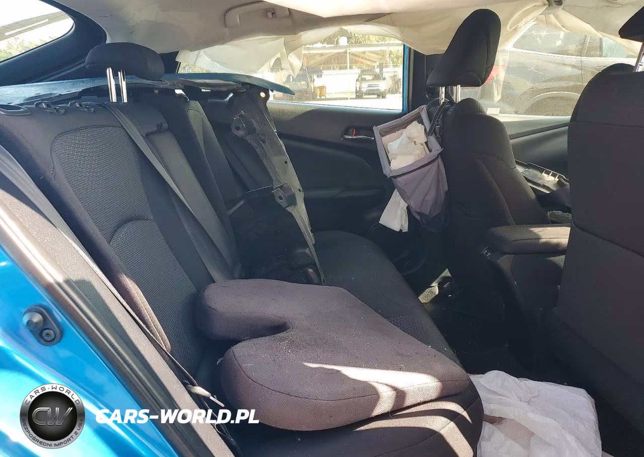 2020 Toyota Prius Le Awd-E VIN:JTDL9RFU2L3018522 - 10