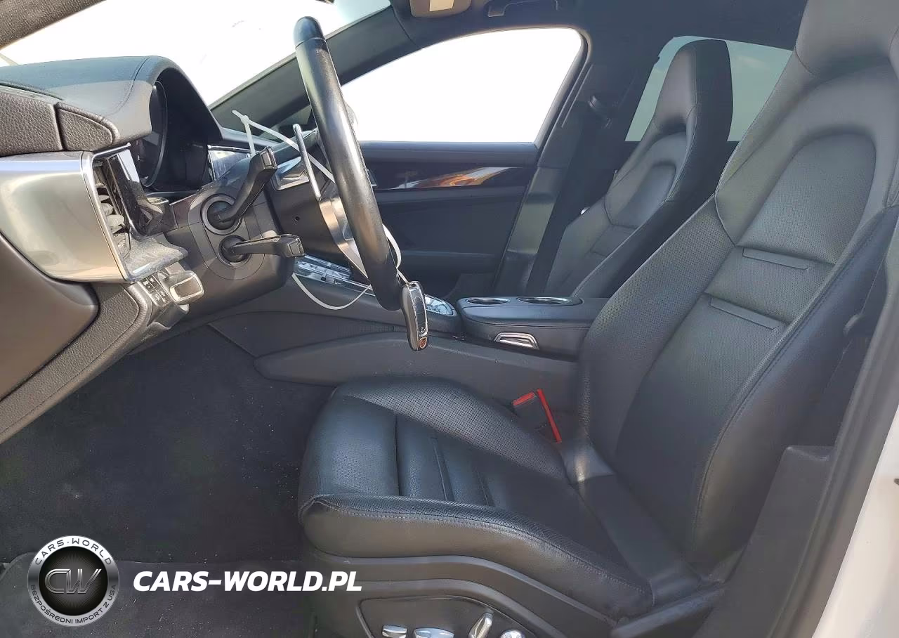 2019 Porsche Panamera VIN:WP0AA2A72KL100515 - 7