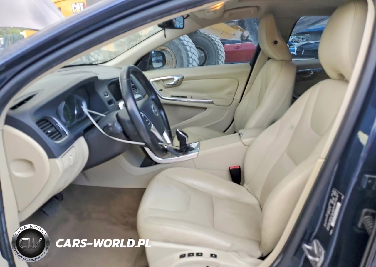2015 Volvo S60 Platinum VIN:YV140MFD5F1318843 - 7