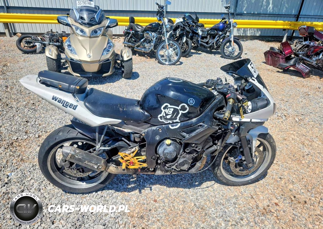 2005 Yamaha Yzfr6 L