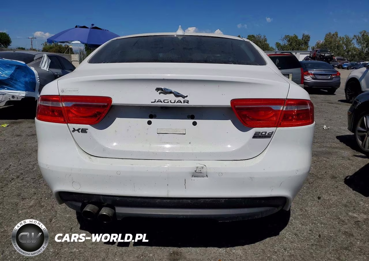 2017 Jaguar Xe Prestige VIN:SAJAK4BN3HA953940 - 6