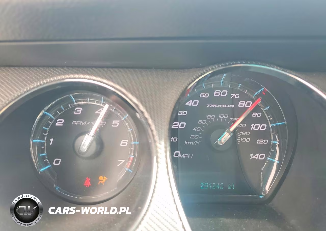 2011 Ford Taurus Sho VIN:1FAHP2KT6BG137381 - 9