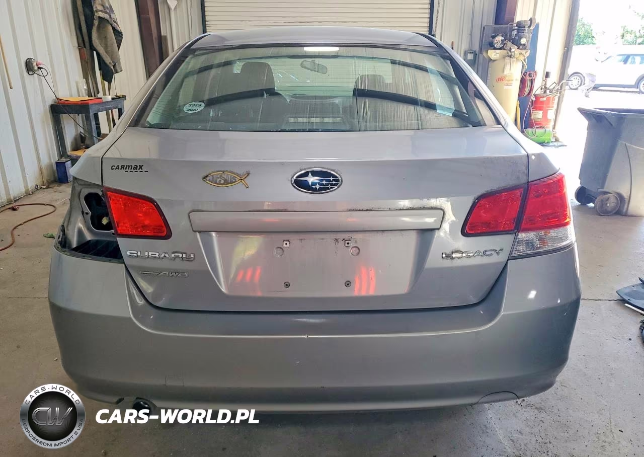 2010 Subaru Legacy 2.5I Premium VIN:4S3BMCB65A3221111 - 6