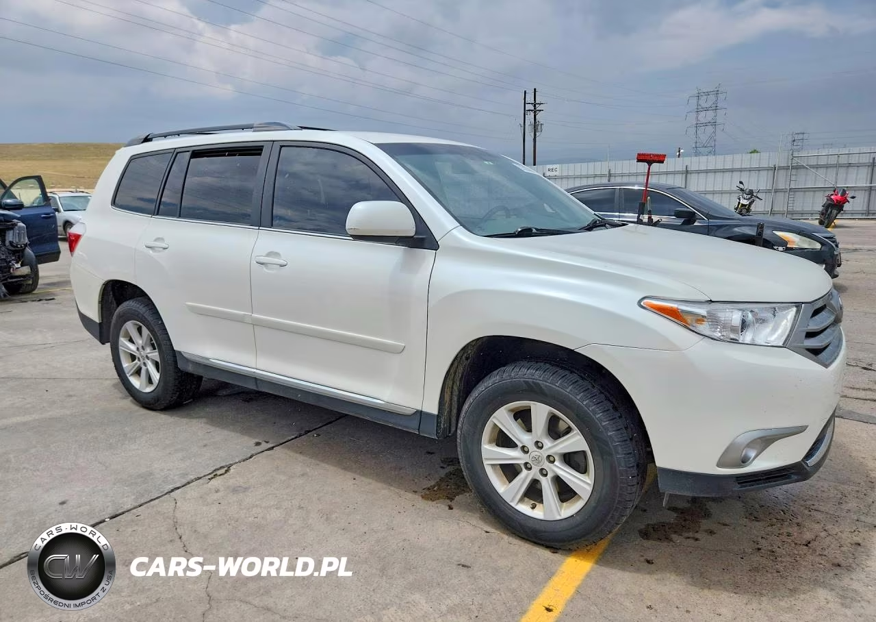 2012 Toyota Highlander Base VIN:5TDBK3EHXCS128847 - 4