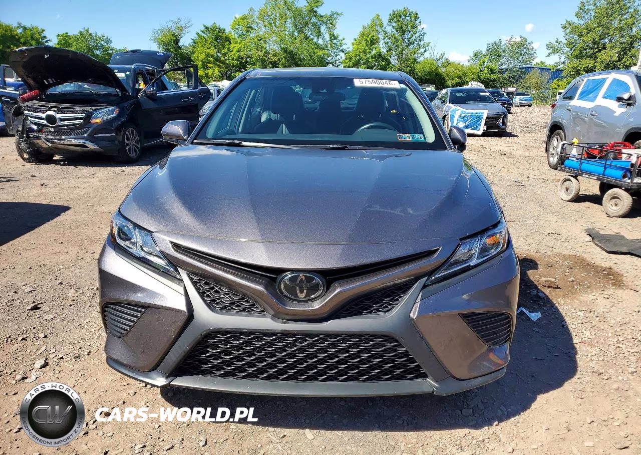 2020 Toyota Camry Se VIN:4T1G11AK8LU968535 - 5