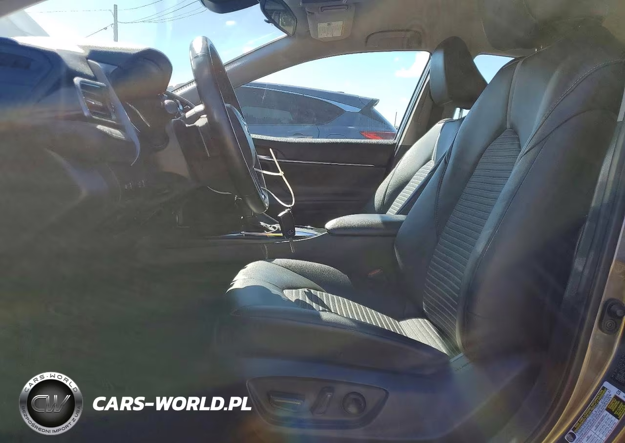 2020 Toyota Camry Se VIN:4T1G11AK8LU968535 - 7