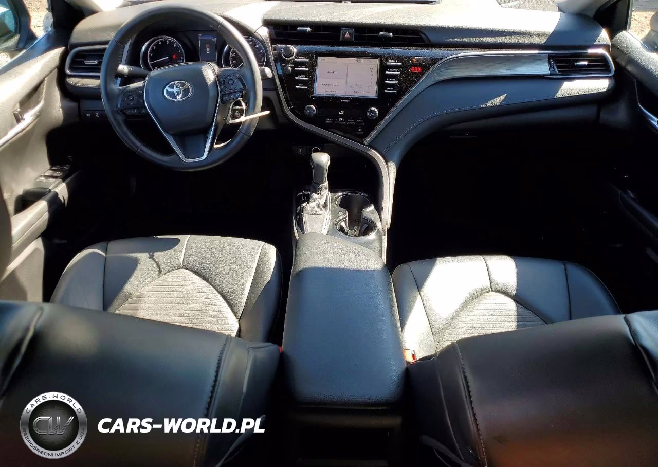 2020 Toyota Camry Se VIN:4T1G11AK8LU968535 - 8