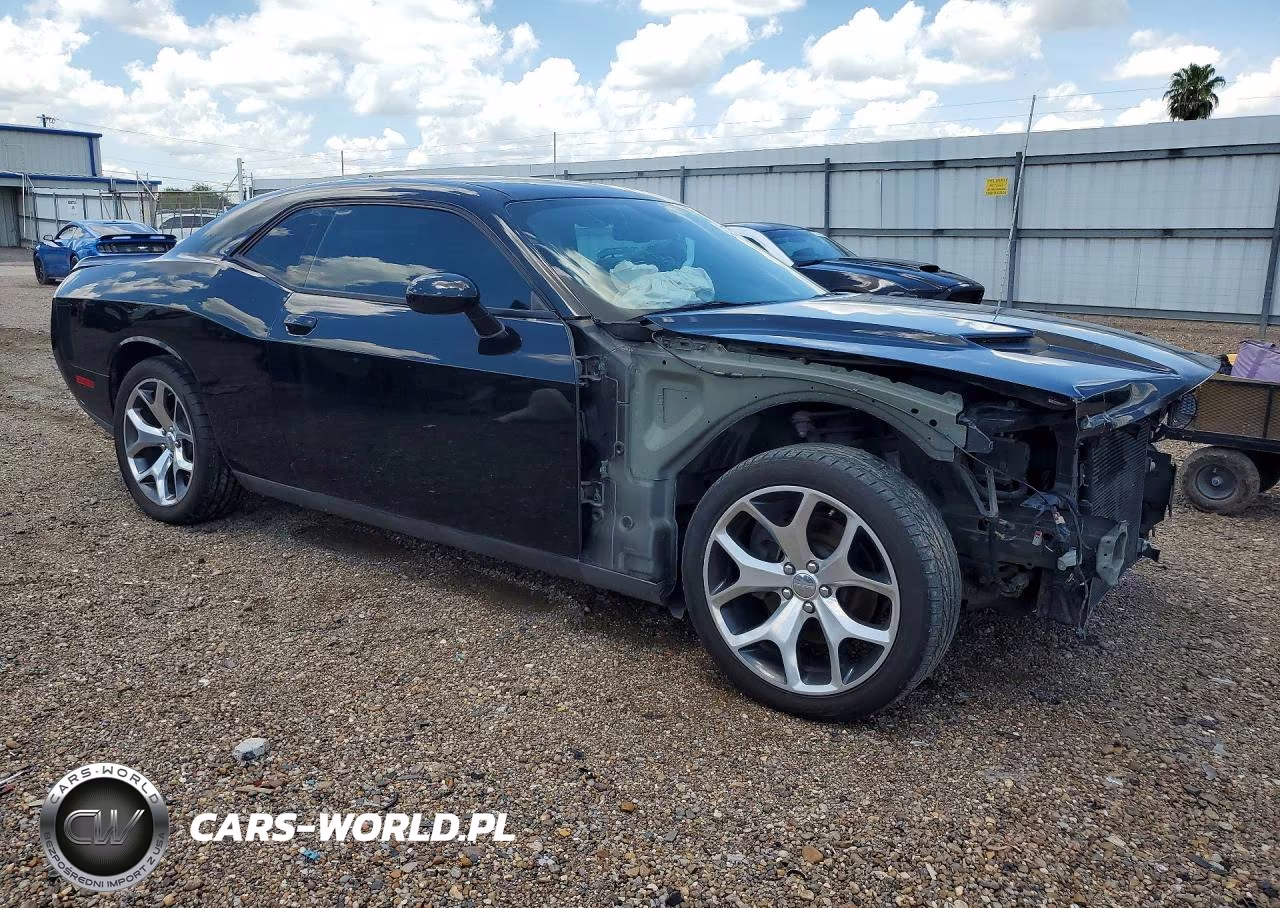 2016 Dodge Challenger Sxt VIN:2C3CDZAG3GH158229 - 4
